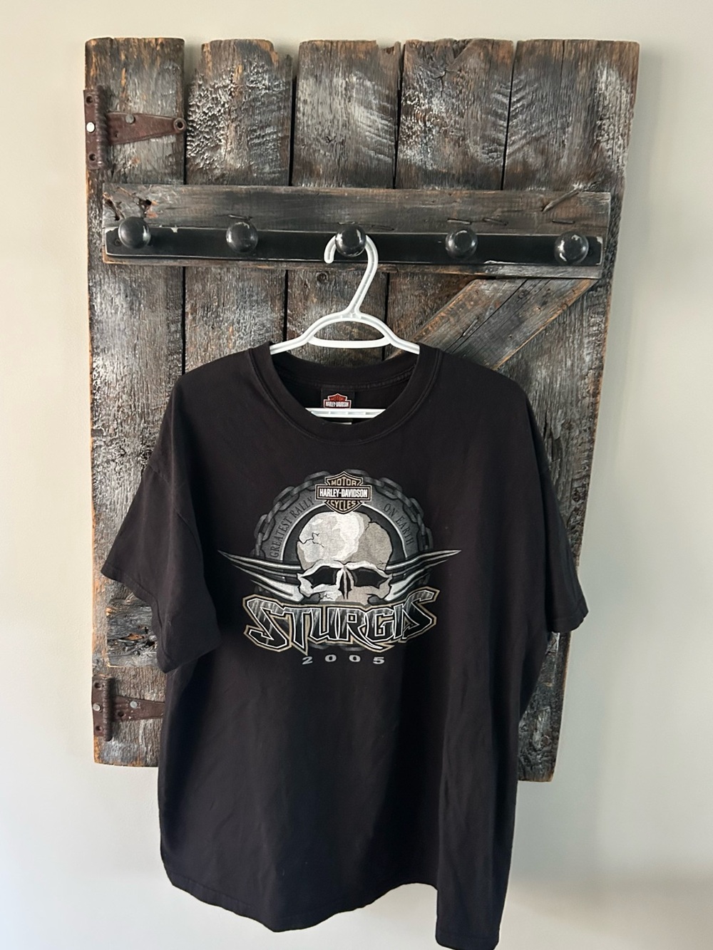 Men's 2005 Harley-Davidson Black Sturgis Skull Graphic Tee